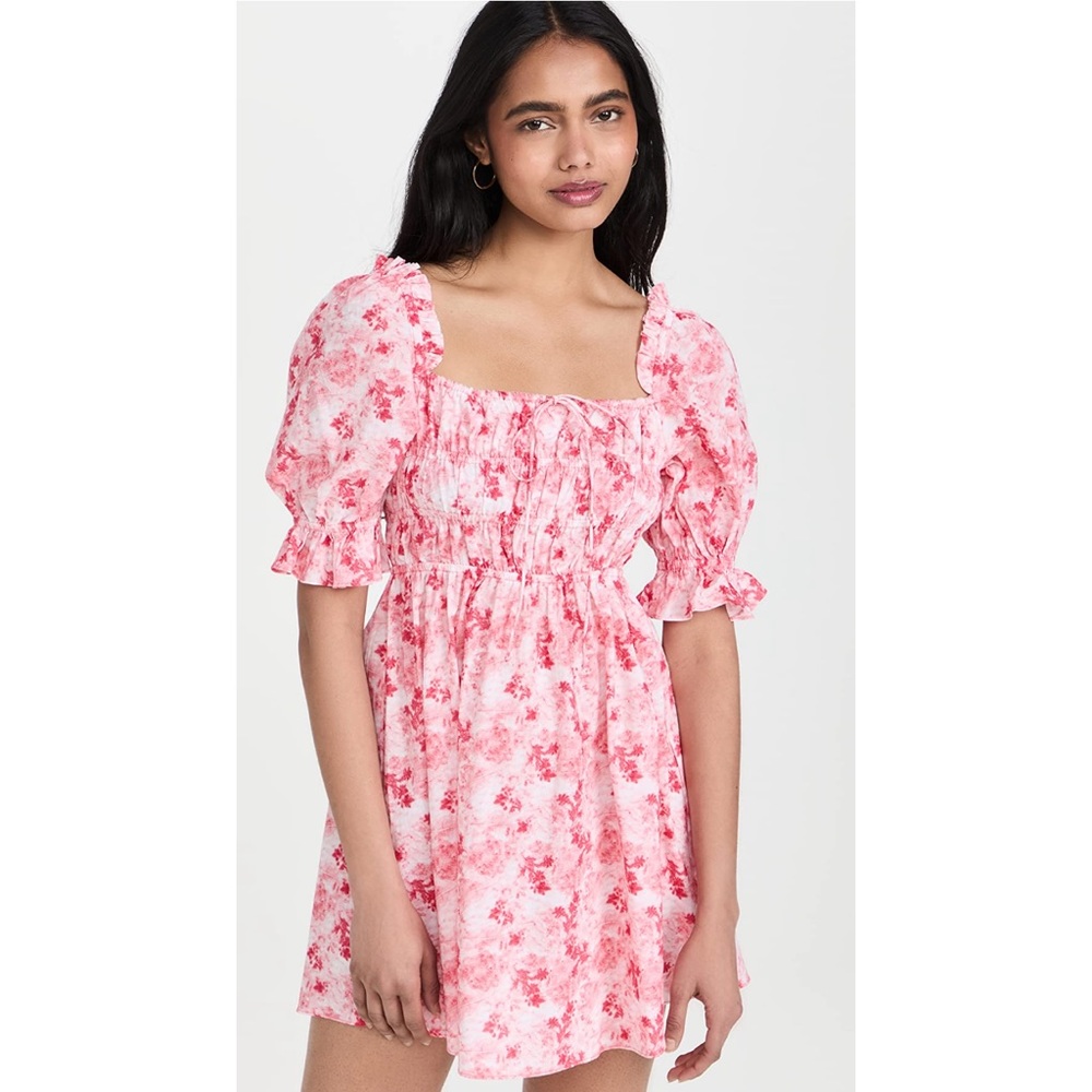 Playa Lucila Mini Smocked Short Sleeve Dress